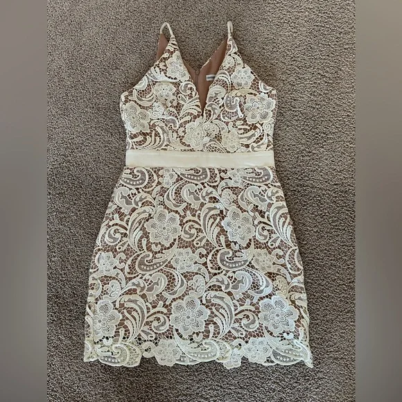 Dress the Population | Dresses | Dress The Population White And Nude Lace Ava Dress V Neck Mini | Poshmark Dress the Population | Dresses | Dress The Population White And Nude Lace Ava Dress V Neck Mini | Poshmark